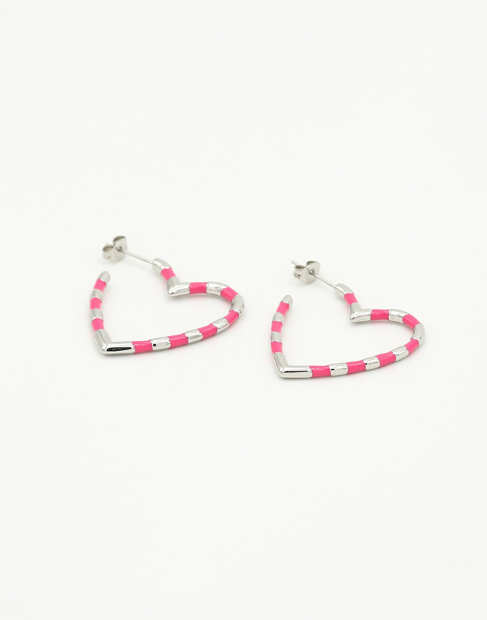 Oorbellen hart roze zilverkleurig