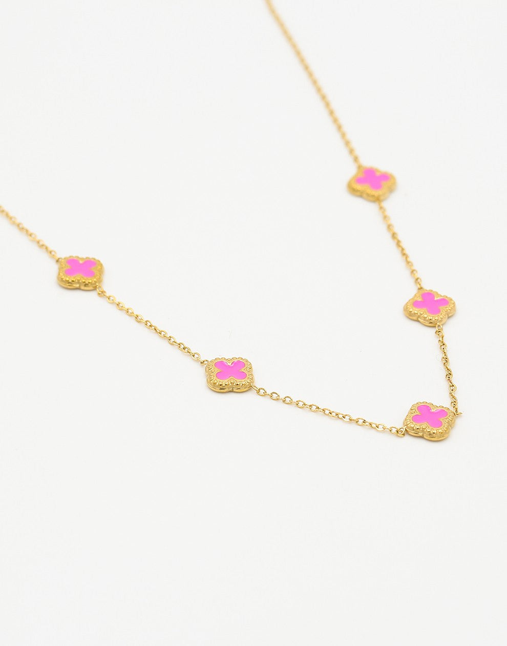 Ketting klavers fuchia goudkleurig
