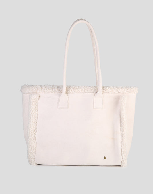 Shopper mit weißem Teddybär