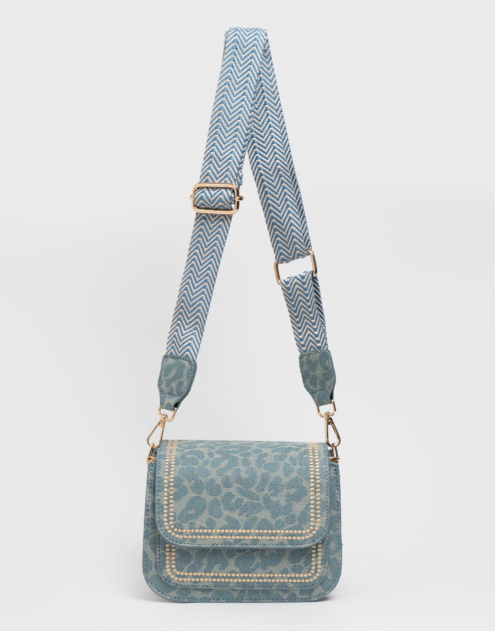 Crossbody tas met bewerkte strap leo groen