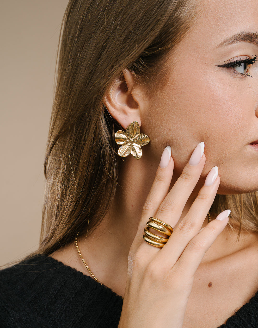 Goldfarbener Blumenstecker