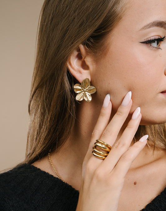 Goldfarbener Blumenstecker