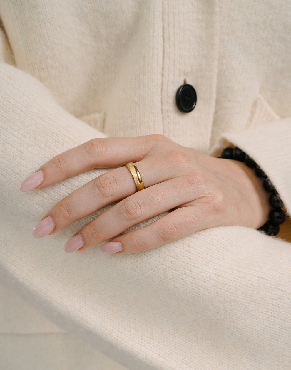 Klassischer Ring, goldfarben