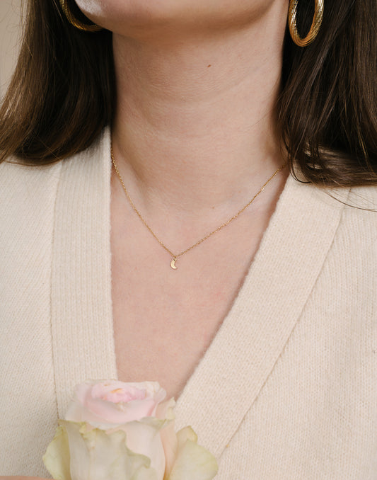 Halskette, kleiner Mond, goldfarben