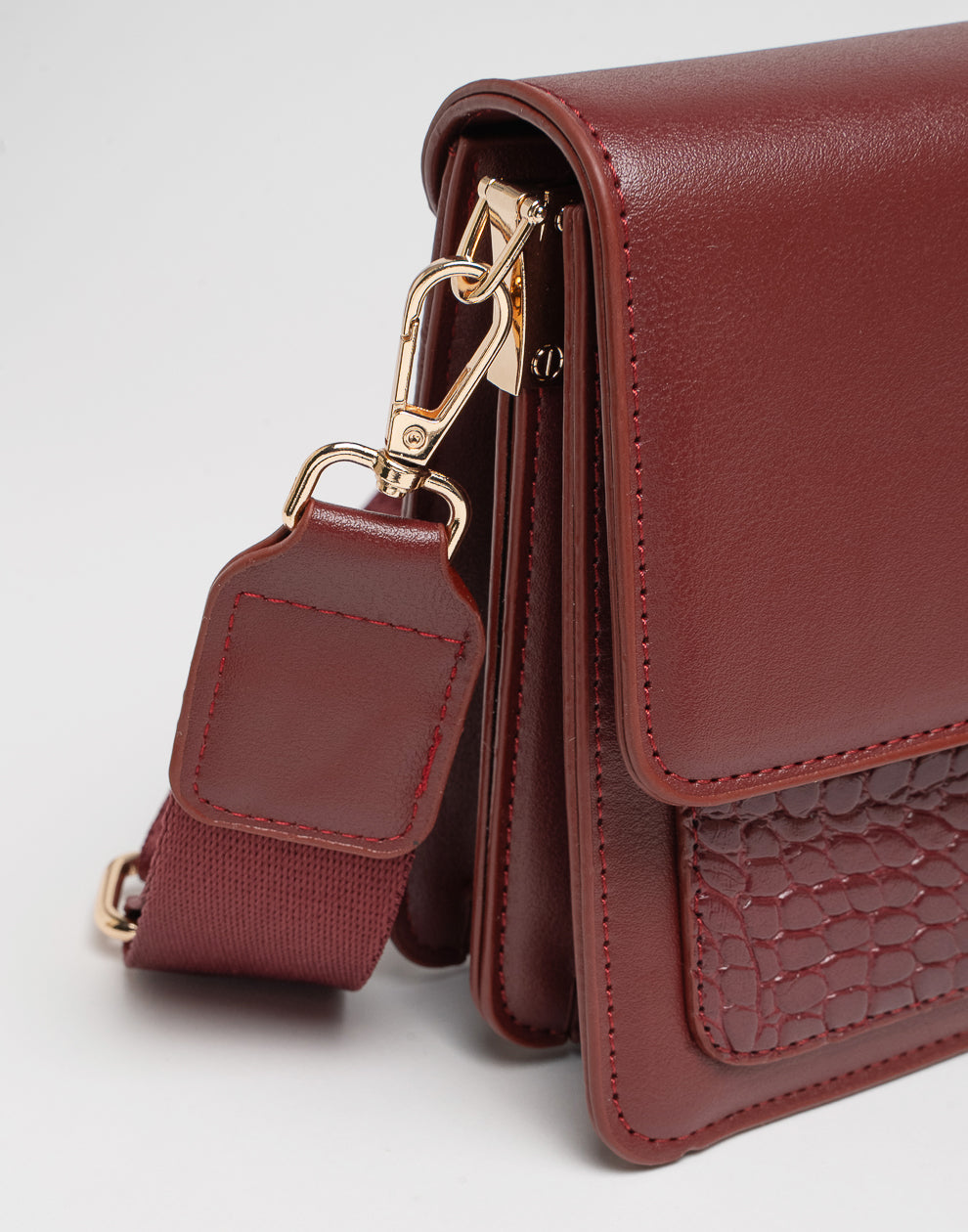 Crossbody tas croco bordeaux