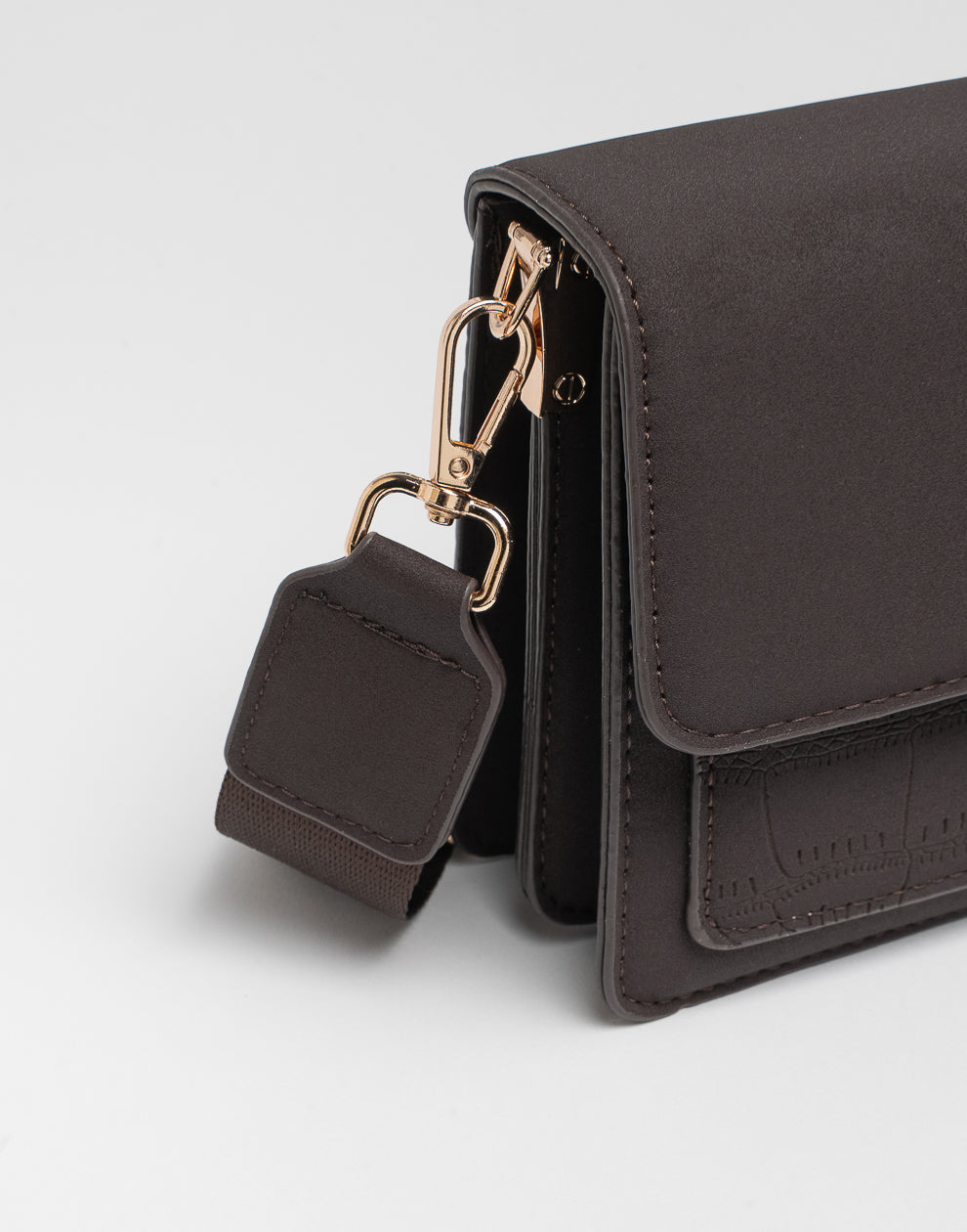 Crossbody tas faux suède coffee