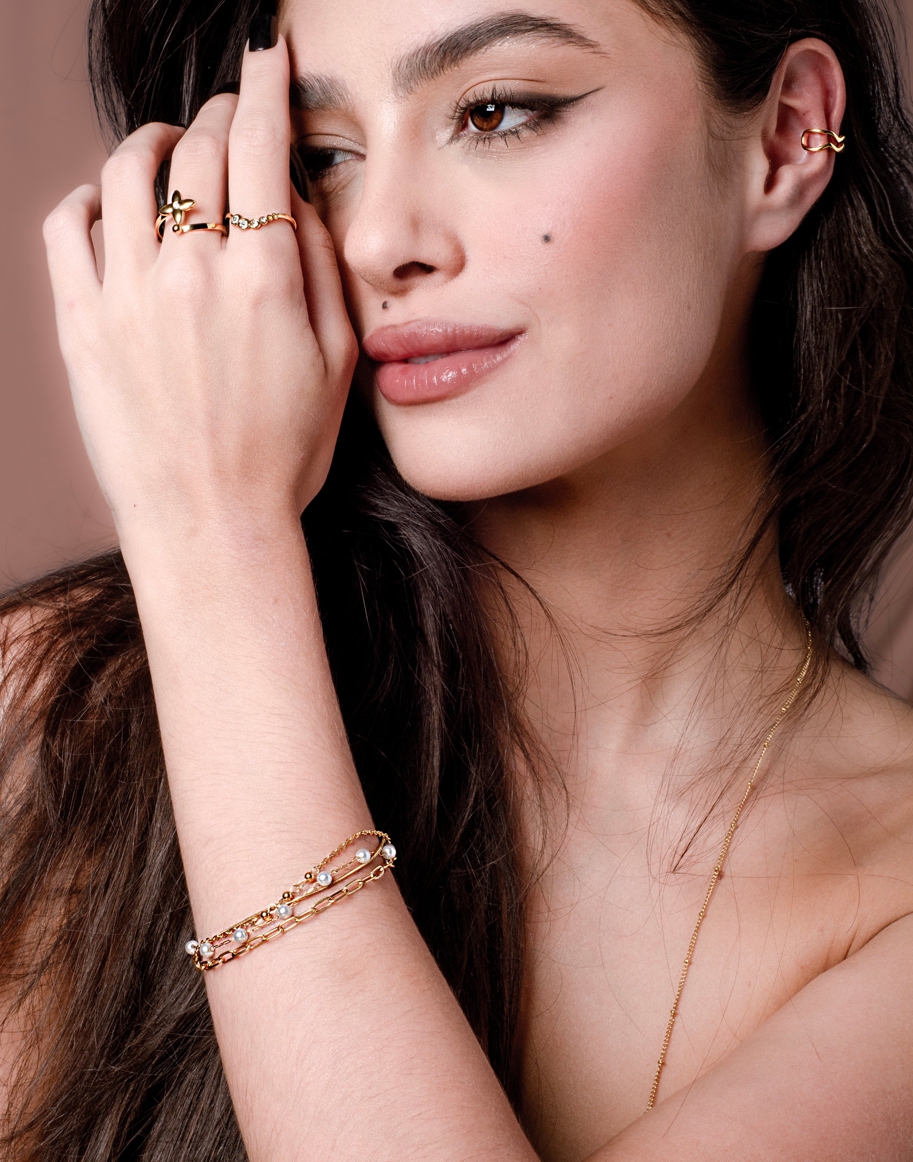 Triple schakelarmband parels