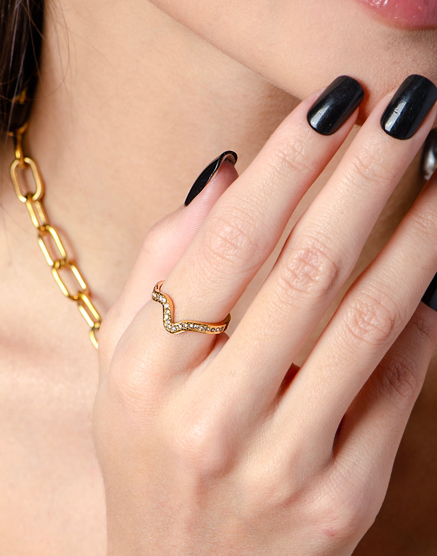 Wave ring strass
