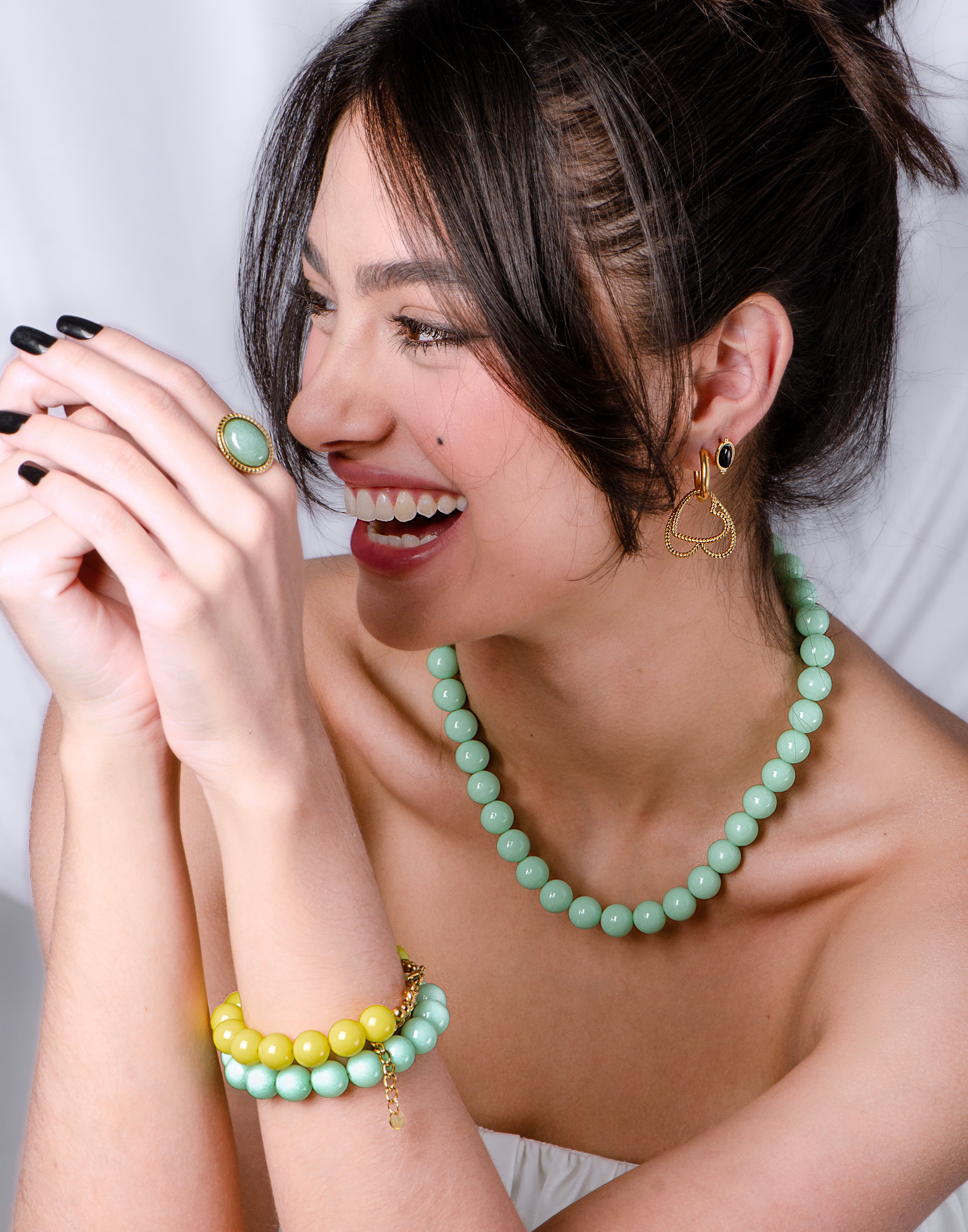 Gele kralenarmband