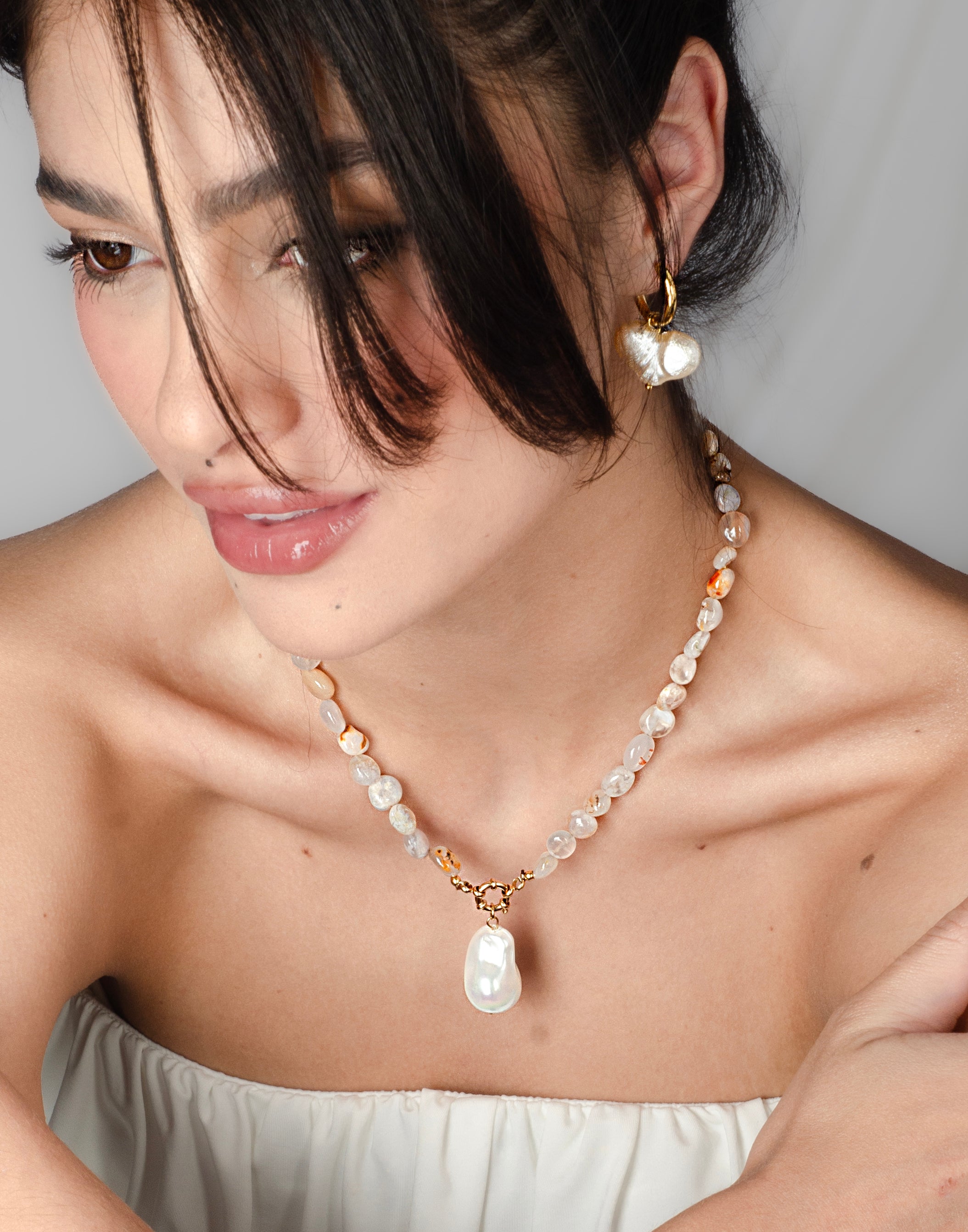 Kralenketting met parel hanger