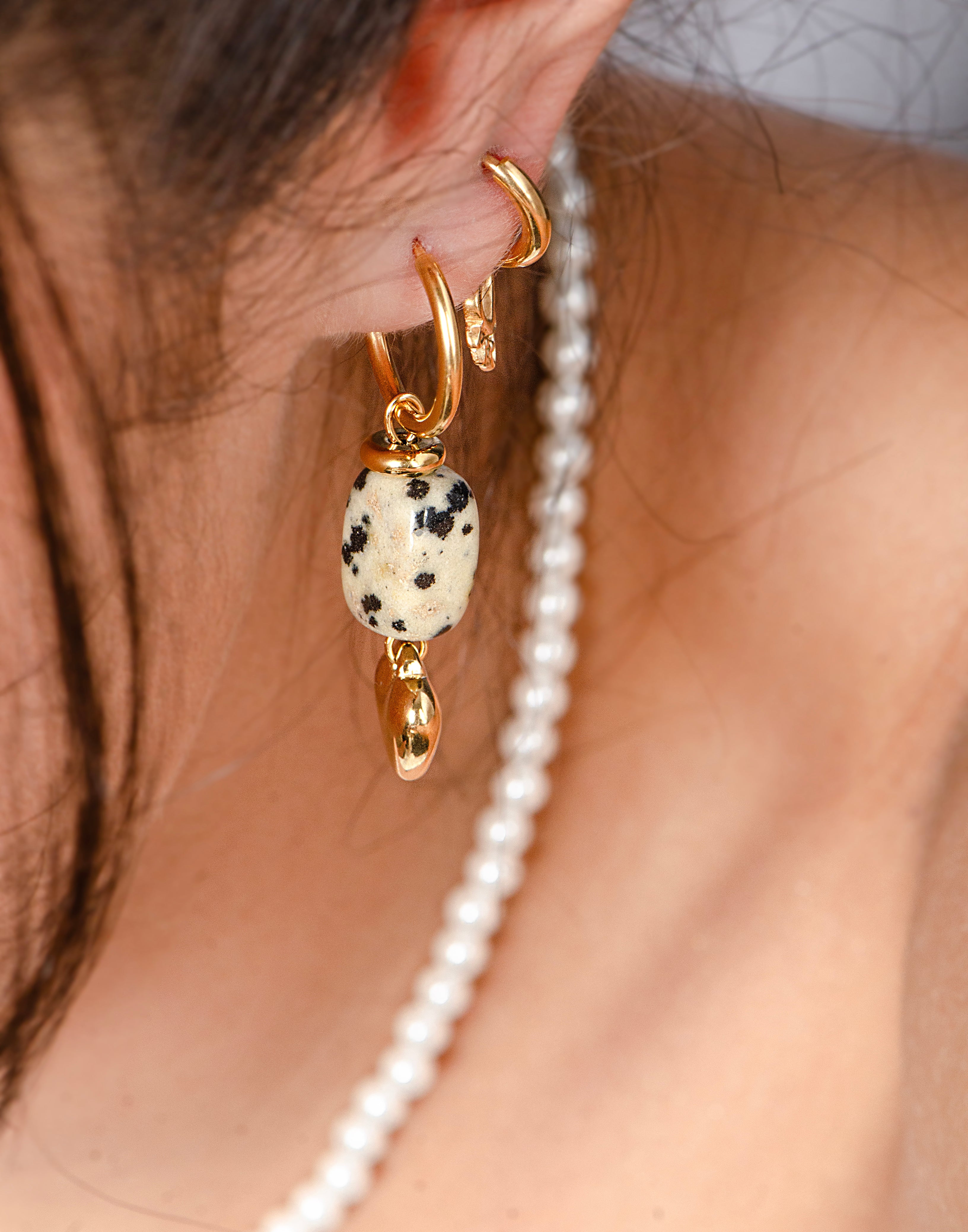 Oorringen steen en hart leopard