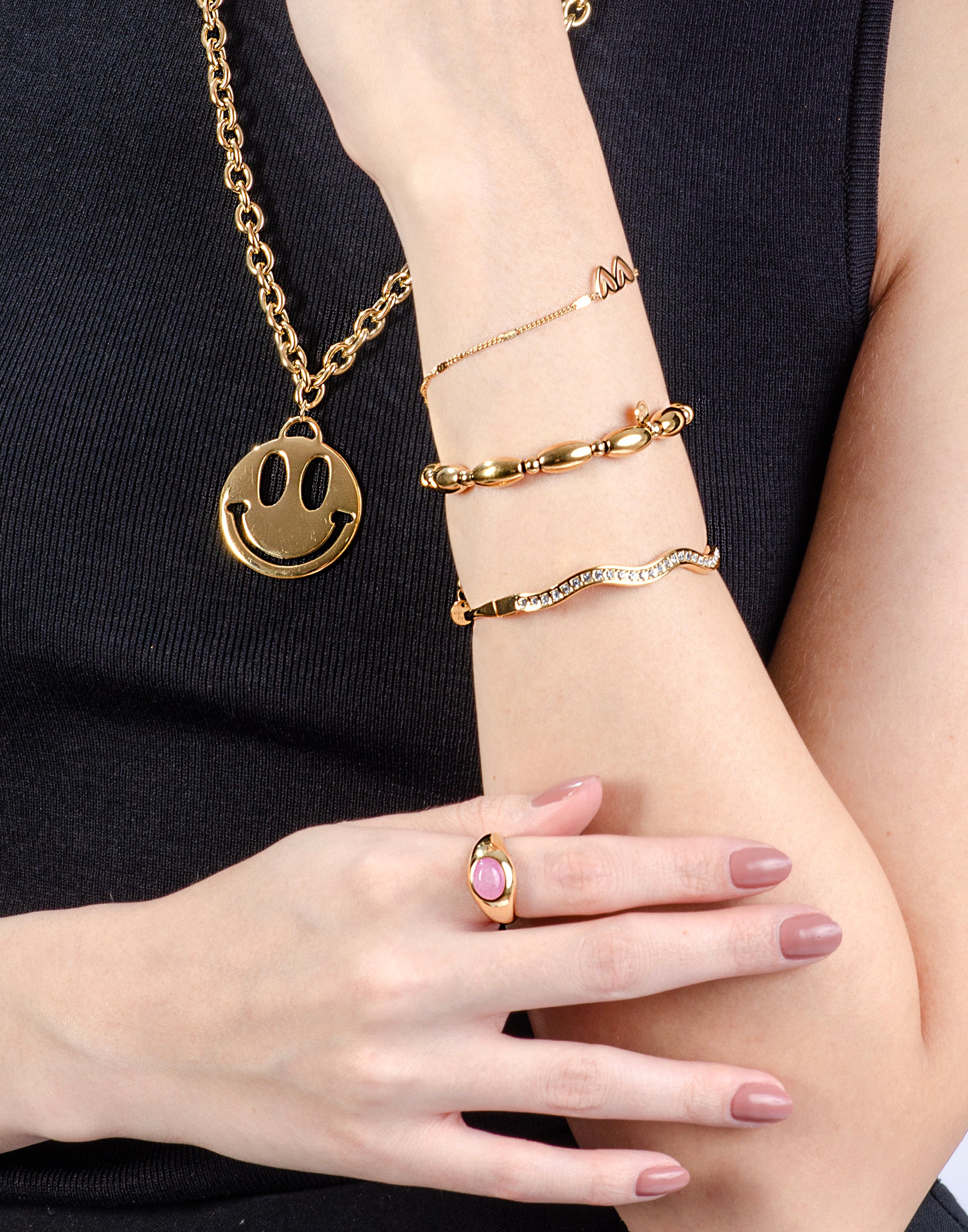 Zegelring met ovale steen roze