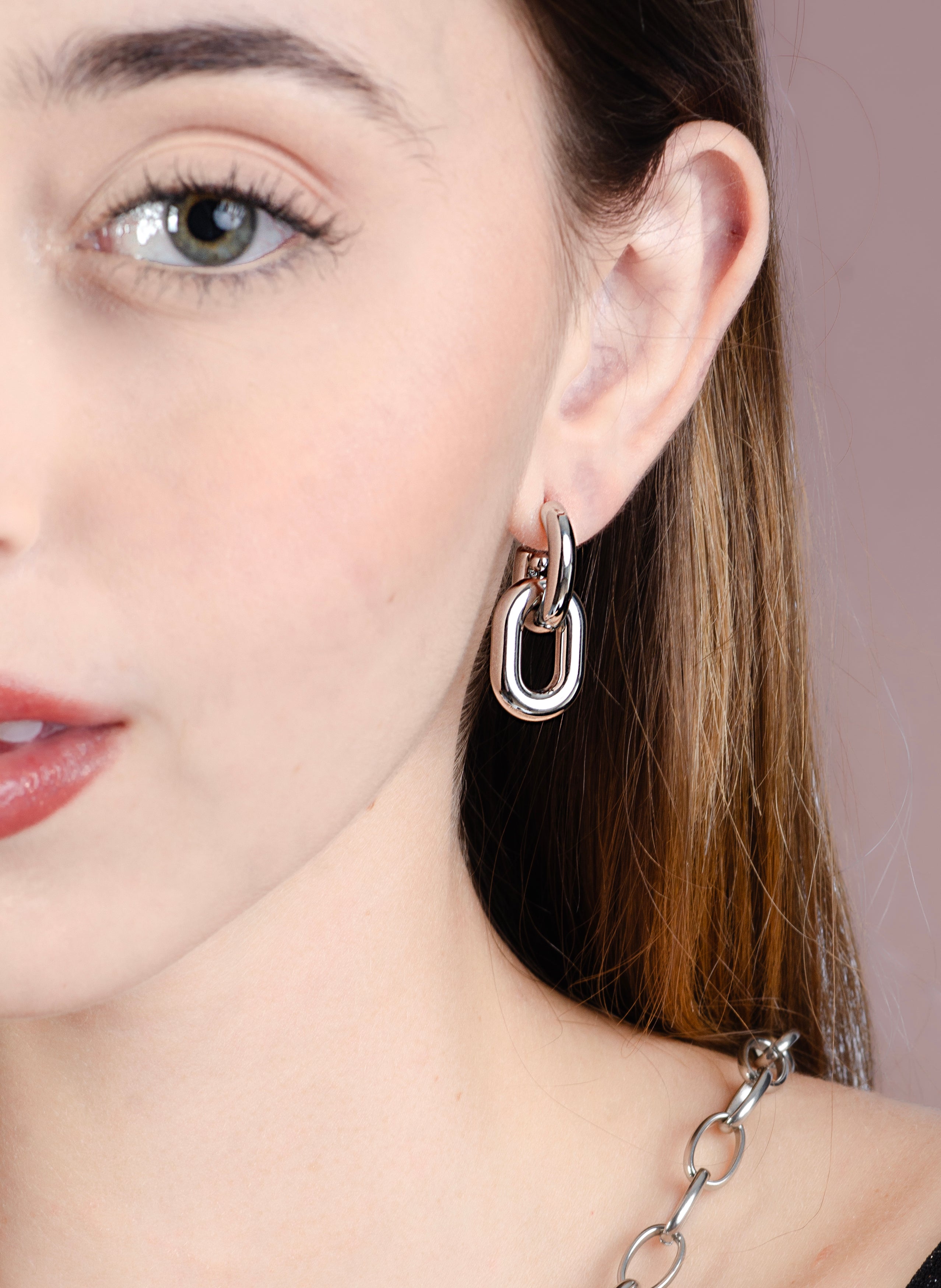 Ohrstecker, grobes Glieder, silberfarben