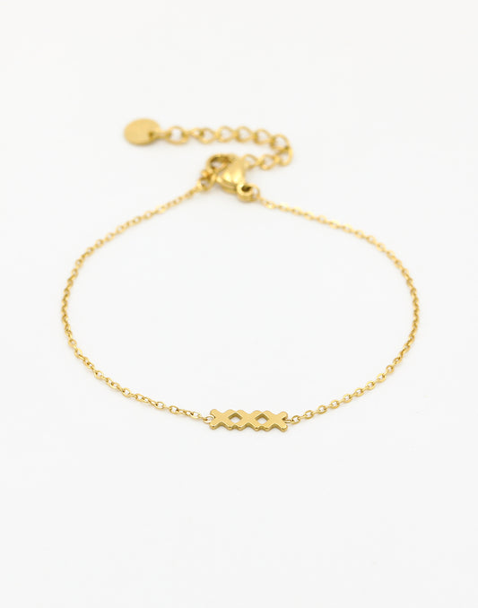 Armband kruisjes Amsterdam goudkleurig