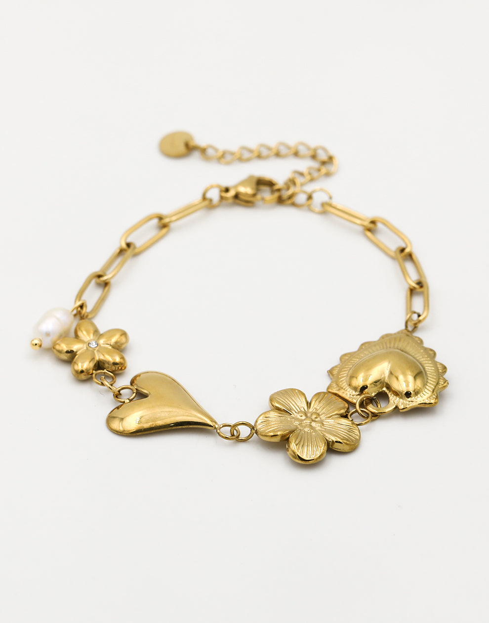 Bedelarmband hartjes en bloemen