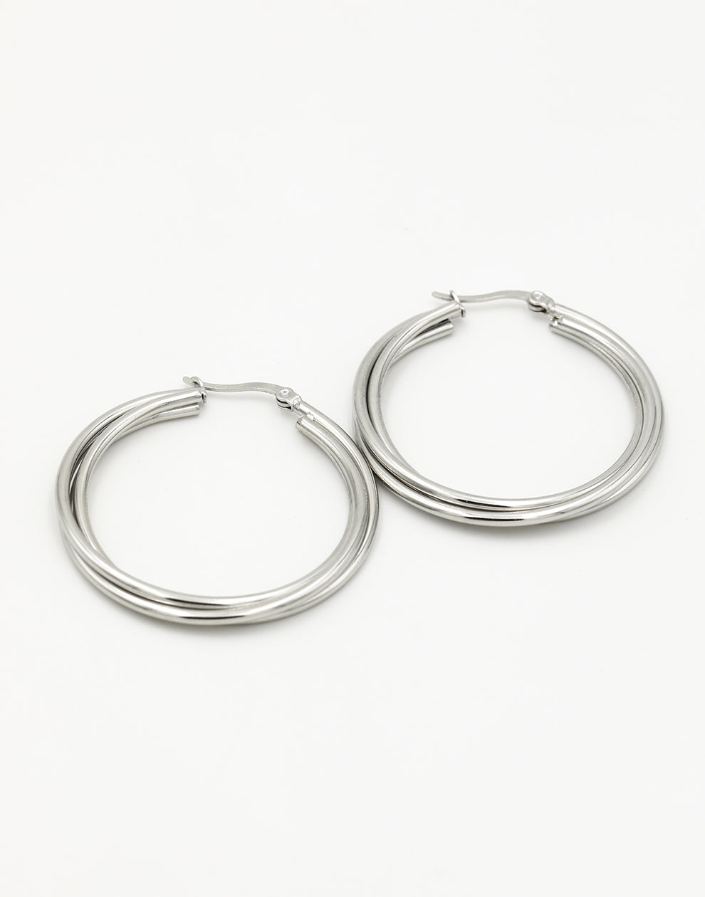 Fijne hoops gevlochten 4cm zilverkleurig