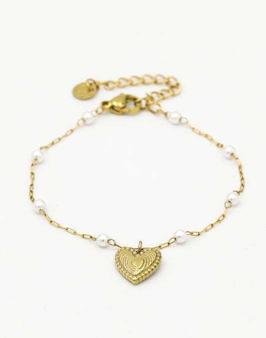 Parel armband met hartje goudkleurig