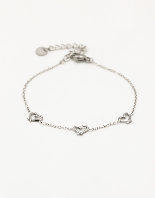 armband drie speelse hartjes zilverkleurig