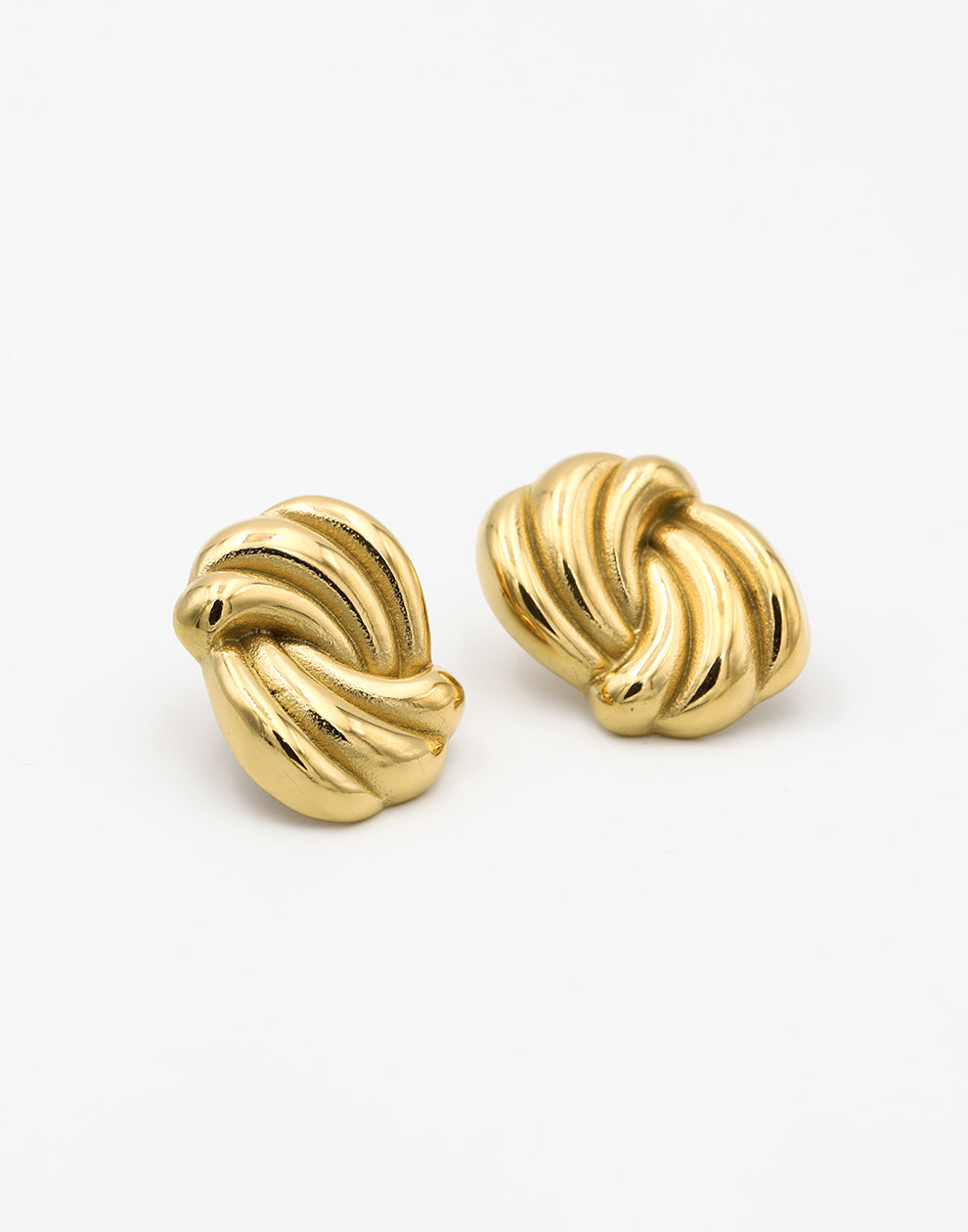 Statement earstud waves goudkleurig