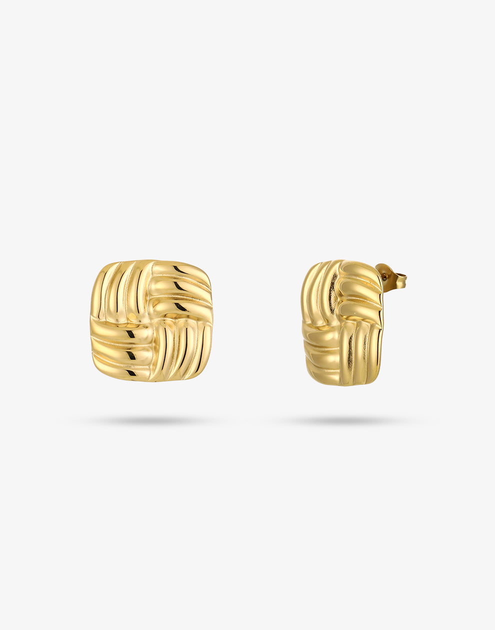 Vierkante statement studs 2cm goudkleurig