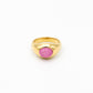 Zegelring met ovale steen roze
