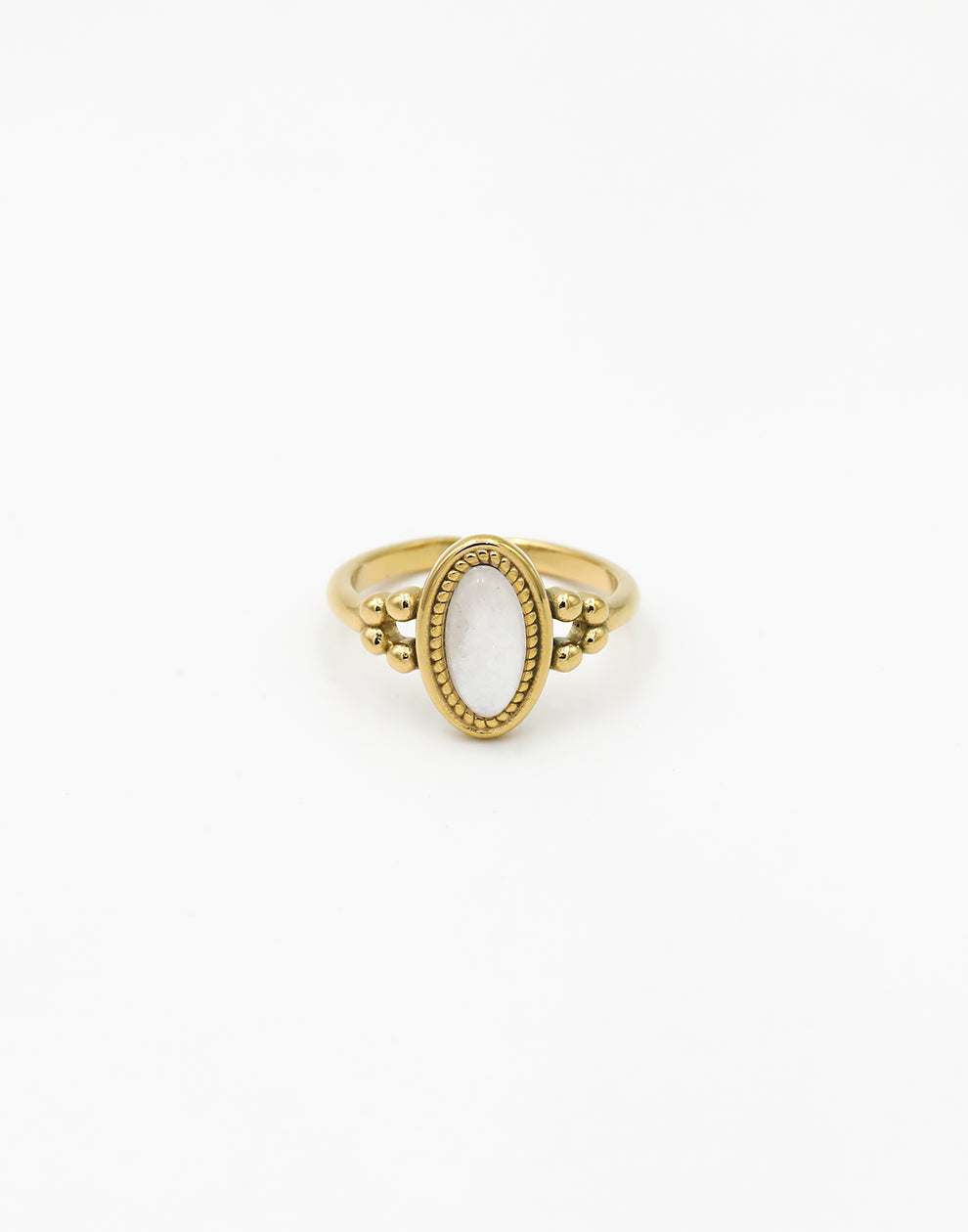 Vintage ring met ovale steen wit
