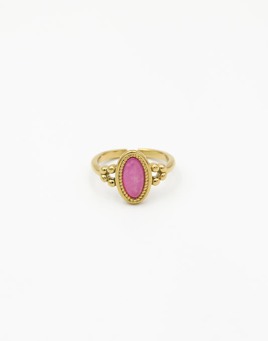 Vintage ring met ovale steen roze