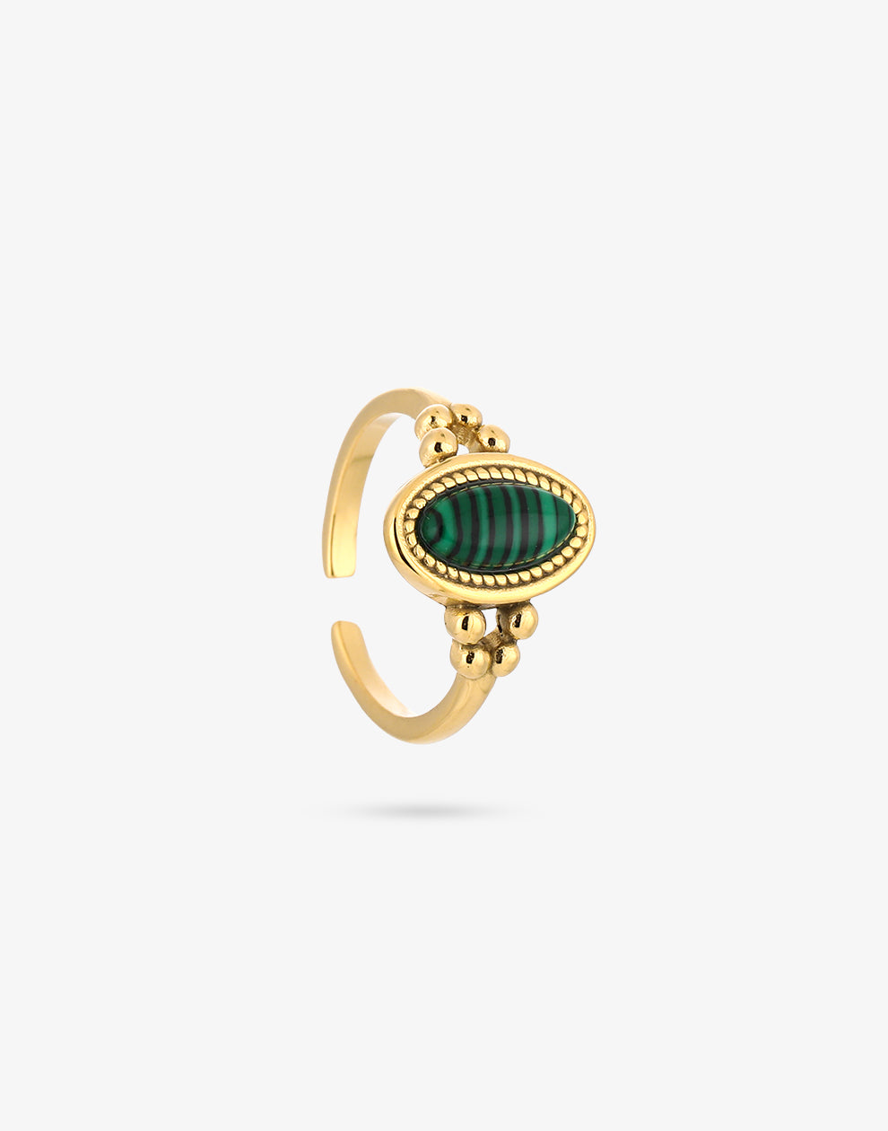Vintage ring met ovale steen groen