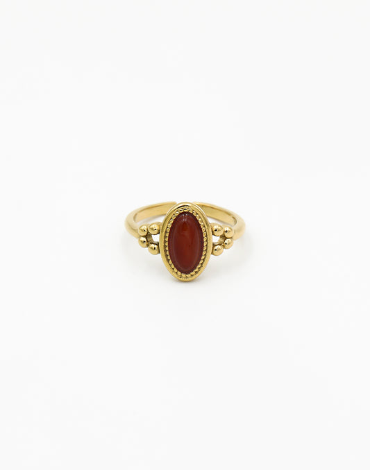 Vintage ring met ovale steen rood