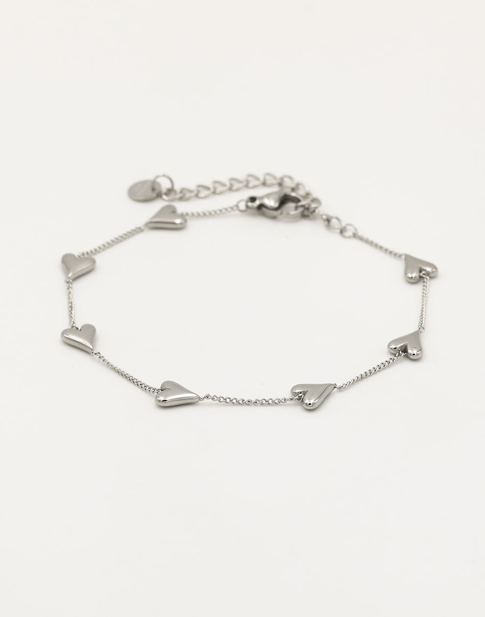Armband meerdere hartjes zilverkleurig