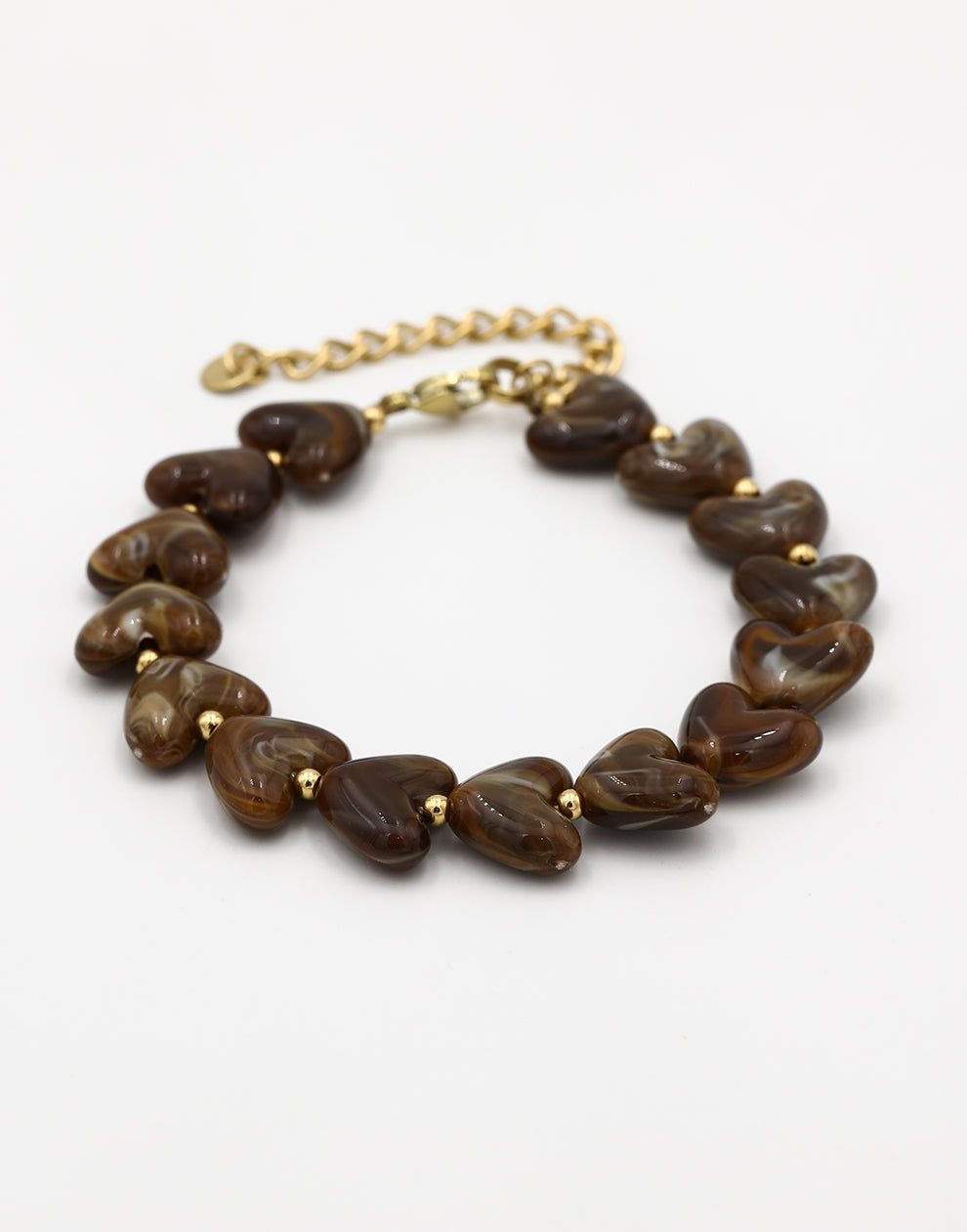 Hartjes kralenarmband bruin