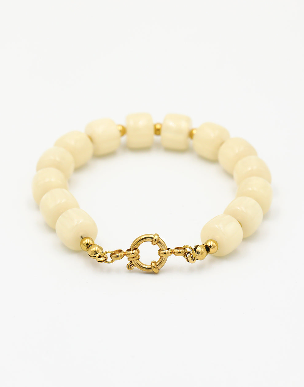 Kralenarmband vierkant beige