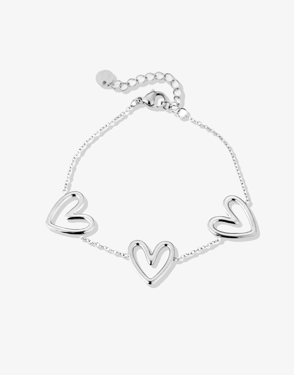 Armband grote hartjes zilverkleurig