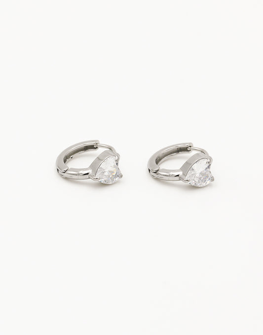 Creolen met steentje hart zilverkleurig