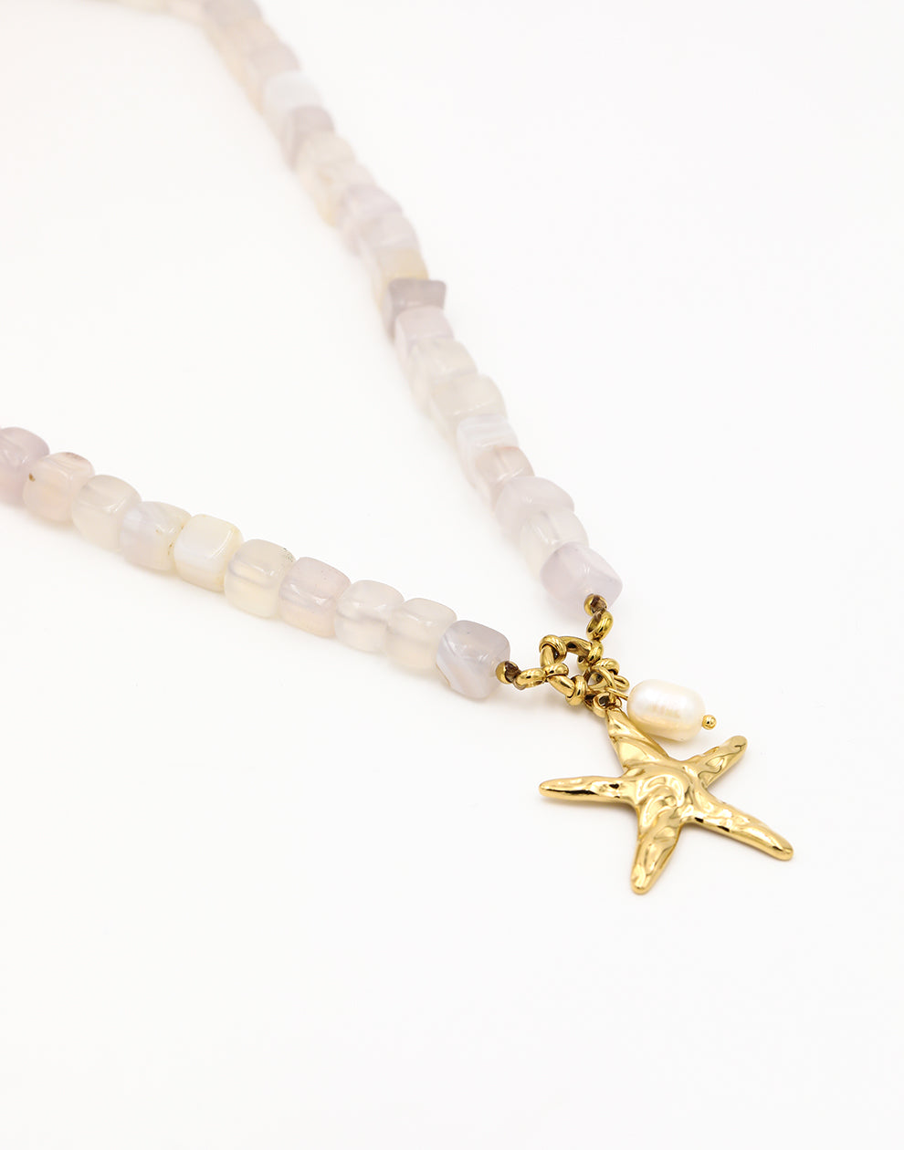 Kralenketting vierkant zeester parel wit