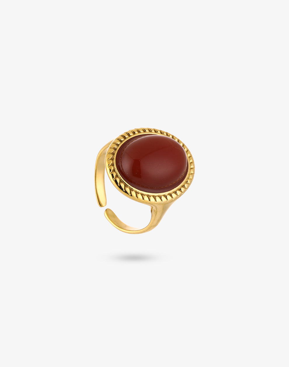 Ring met grote ovale steen rood