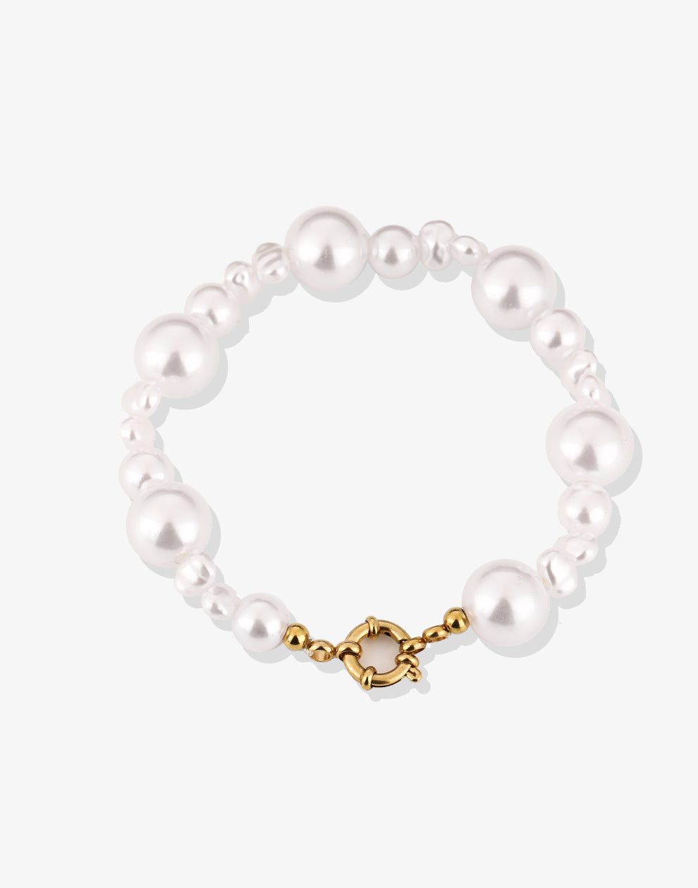 Kralenarmband witte parels